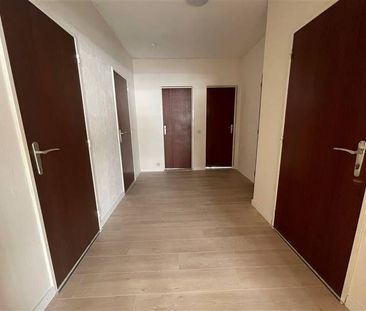 Appartement te huur - Photo 1