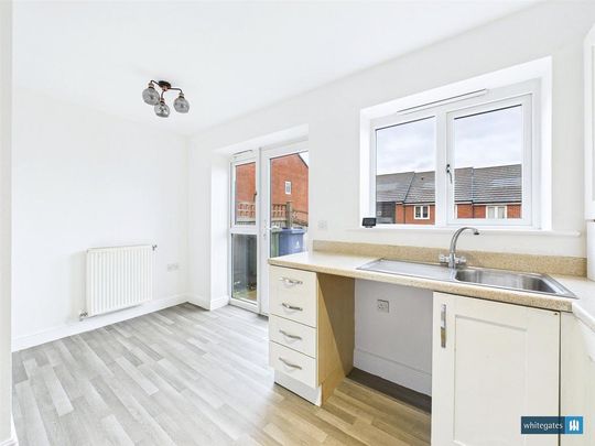 2 bedroom semi-detached house to rent - Photo 1