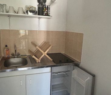Appartement meublé Quimper 1 pièce 17.80 m2 - Photo 2