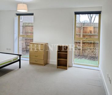2 bedroom Flat To Let Total Size: 1055 SQ FT - Photo 5