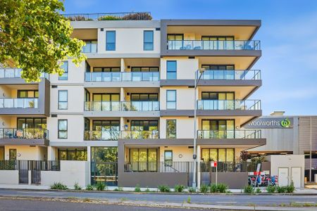Lifestyle & Convenience Meet in This 2-Bedroom Apartment - Photo 3