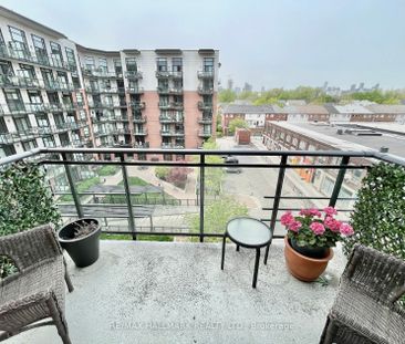 Showcase Lofts - Photo 5