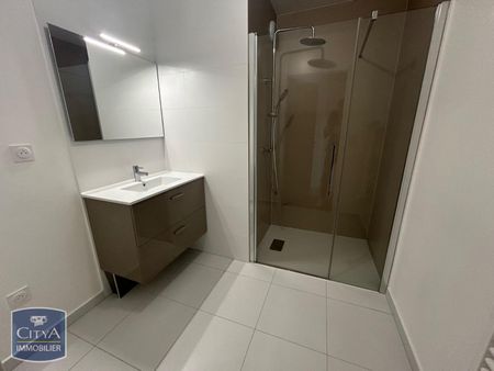 Location Appartement 3 pièces 60m² SCHILTIGHEIM 67300 - Photo 2