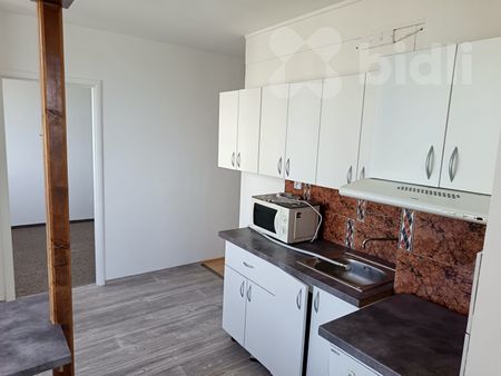 Pronájem bytu 3+1 57 m², Urxova, Hradec Králové - Photo 2