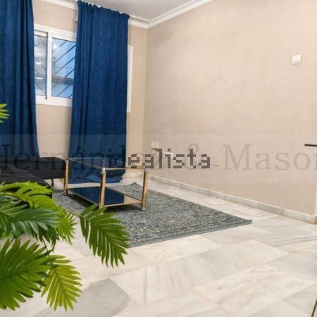 Alquiler de piso en Calle San Dionisio - Photo 1