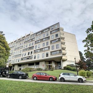 Bel appartement de 5 pièces au 2ème étage - Photo 3