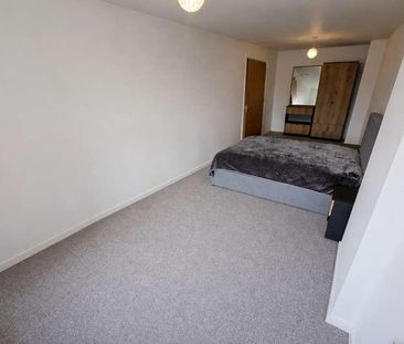 Beringa, City Island, Gotts Road, Leeds, LS12 - Photo 4