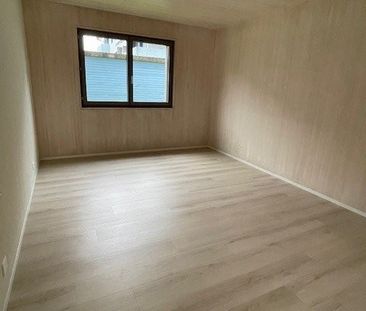 Grosszügig wohnen charmante 3.5-Zimmerwohnung mit Terrasse - Photo 2