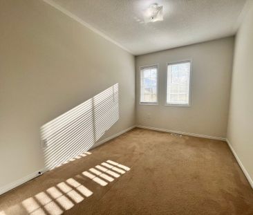 For Lease - 2299 Stone Glen Crescent, Oakville, Ontario - Photo 6