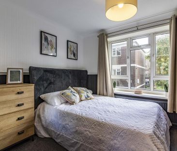 2 bedroom flat to rent - Photo 6