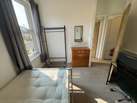 Hawthorn Street, Heworth - P10771 - Photo 5