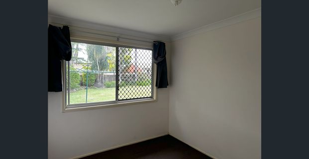 LOVELY 3 BEDROOM HOME - Photo 1