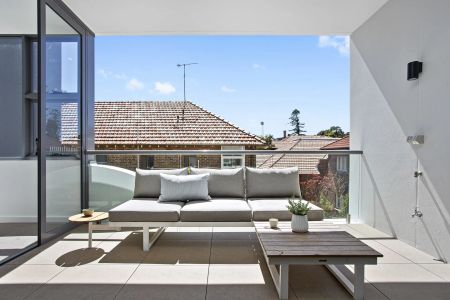 206/2 West Promenade, Manly. - Photo 4