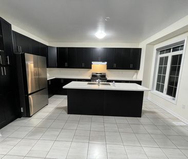 For Lease - 537 Veterans Drive, Brampton, Ontario - Photo 5