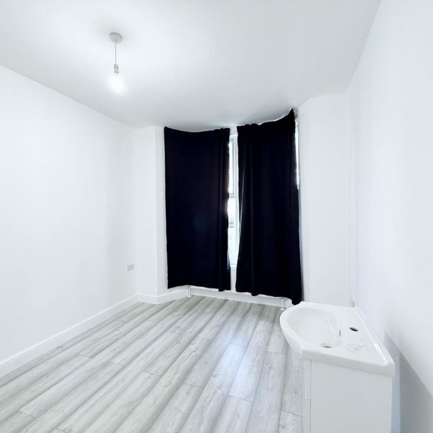 1 bed Ground Floor Flat for Rent - Photo 1