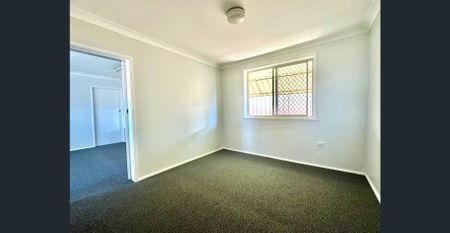 SOUTH TAMWORTH - Tidy One Bedroom Unit - Photo 4