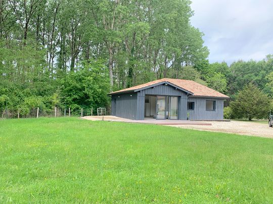 A LOUER MAISON T5 DE 95 M2 AVEC JARDIN - SECTEUR BAZAS - Photo 1