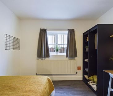 2 bedroom flat to rent - Photo 6