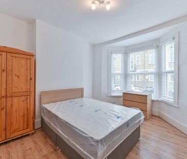 5 bedroom house to rent - Photo 1