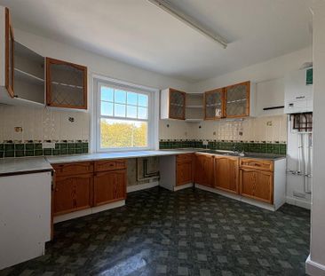 6 bedroom terraced house to rent - Photo 2