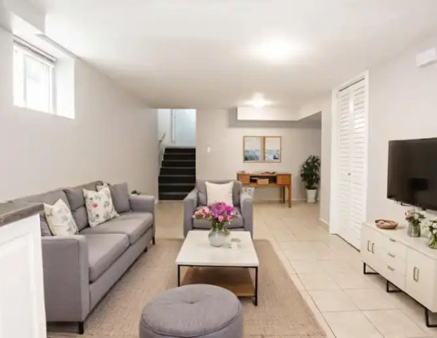 203 Niagara Street | 203 Niagara Street, St. Catharines - Photo 1