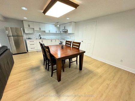 For Lease - 66 Senator Reesor's Drive, Markham, Ontario - Photo 2