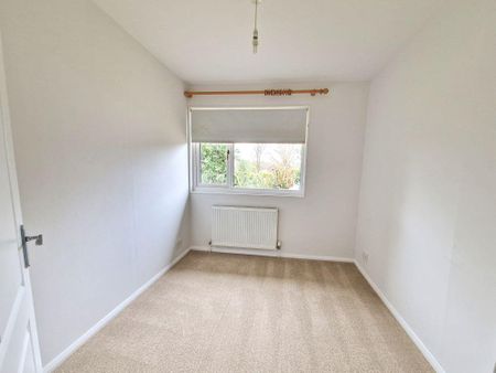 3 bedroom bungalow to rent - Photo 3
