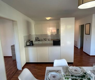 Neugasse 83 – Spacious Newly Furnished 2-Bedroom Apartment in the Heart of Zurich! - Photo 5
