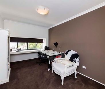 23A Eastbourne Crescent, Nollamara WA 6061 - Photo 3