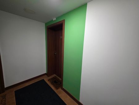 Aquarius Court – 2 Bed 2 Bathroom Flat - Photo 2