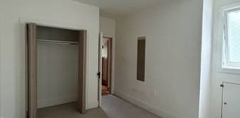 close to UBC 2 bedroom in Kerrisdale for rent - Photo 2