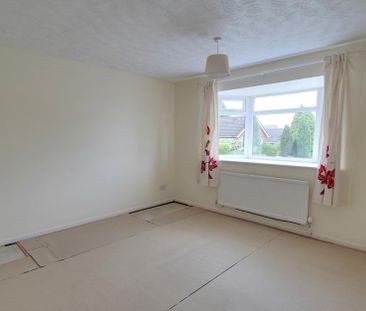 3 bedroom detached bungalow to rent - Photo 6