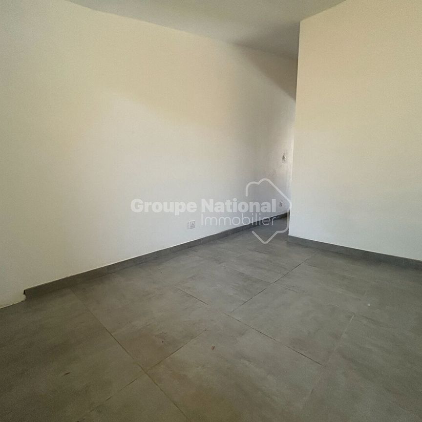 Studio bis de 25 m² avec cour privative, - Photo 1