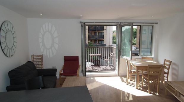 1 bedroom flat to rent - Photo 1