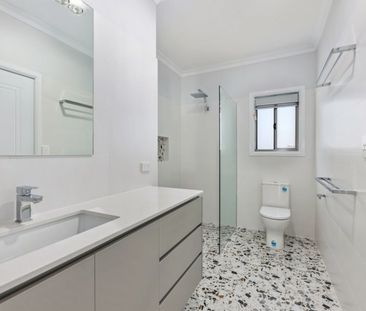 Beautiful 2 bedroom villa - Photo 5