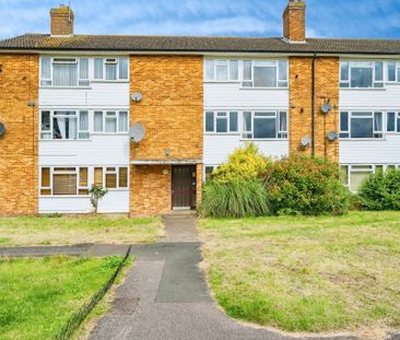 Garden Road, Knebworth, Woolmer Green - Photo 6