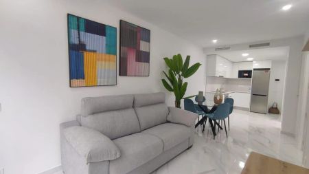 Apartamento de alquiler en Plaza Plaza Músico Óscar Tordera Iñesta, Mercado - Photo 2