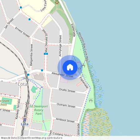 699 Esplanade, Qld 4179, Lota