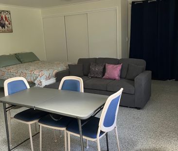 Patrick Estate - Photo 4