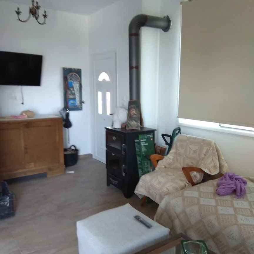 Διαμέρισμα για ενοικίαση Κρόνια (Ανθηδώνος) - Photo 1