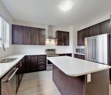 For Lease - 47 Sparks Street, Aurora, Ontario - Photo 5