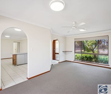 Freshly Refurbished 3-Bedroom Home - Move-In Ready! - Photo 6