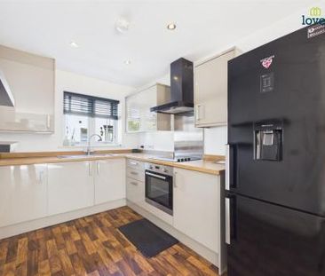 3 bedroom Terraced House To Let - Photo 1