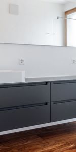 PROPRIETÀ IN AFFITTO ESCLUSIVA CON GIARDINO E PISCINA | EXKLUSIVES MIE - Foto 4