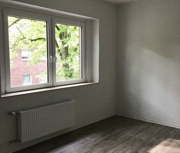 WG taugliche sanierte 3-Zi.-Wohnung sucht kurzfristigen Nachmieter! - Photo 1