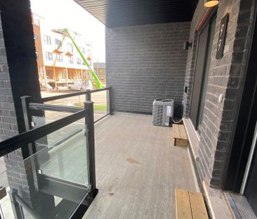 For Lease - 6705 CROPP Street Unit# 94, Niagara Falls, Ontario - Photo 5