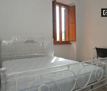 Via Giano Parrasio, Rome, Lazio 00152 - Photo 1