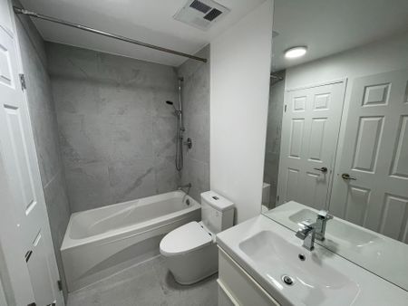 For Lease - 901 Queen Street Unit# 227, Toronto, Ontario - Photo 3