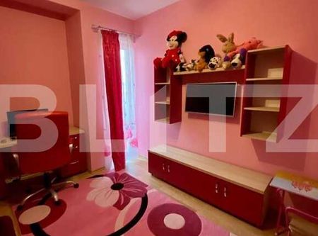 Apartament cu 2 camere, decomandat, 75 mp, modern, 2 parcari, zona strazii Aurel Vlaicu - Photo 3