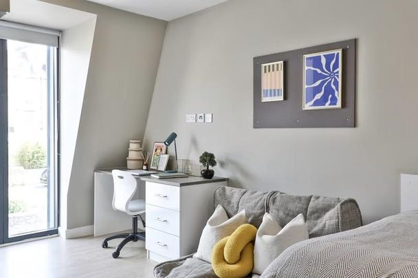 Studio to rent - Photo 1